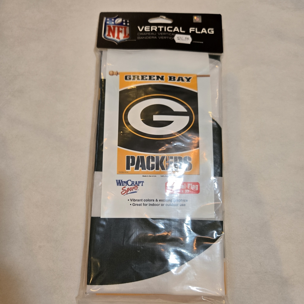 Wincraft NFL Green Bay Packers Vertical Flag Banner Indoor Outdoor 27" x 37"